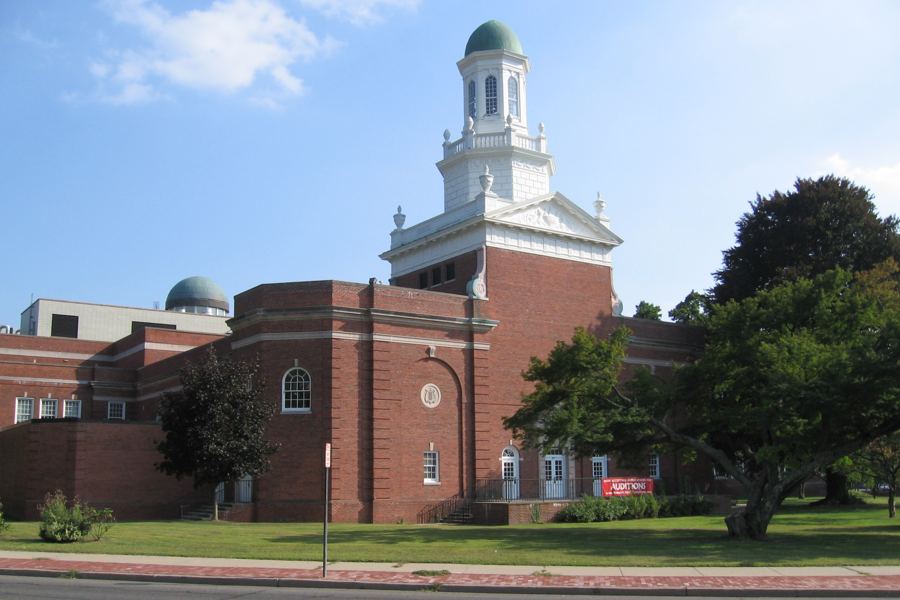 Norwalk City Hall on East Avenue